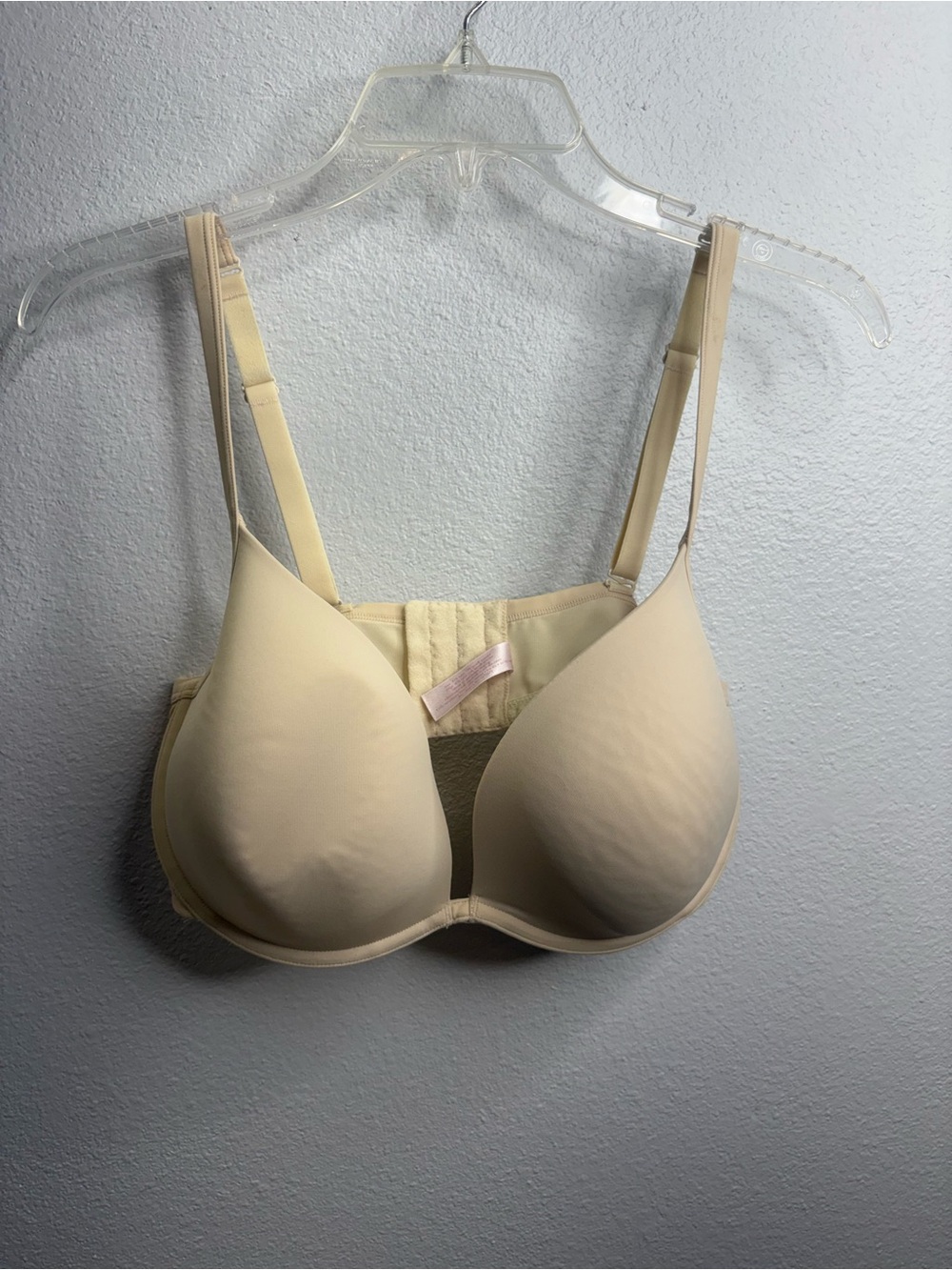 Cacique 42D Padded Underwire Bra